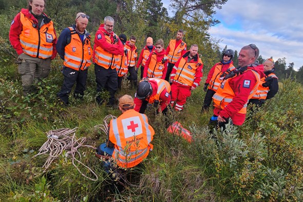 hjelpekorpsere under opplæring